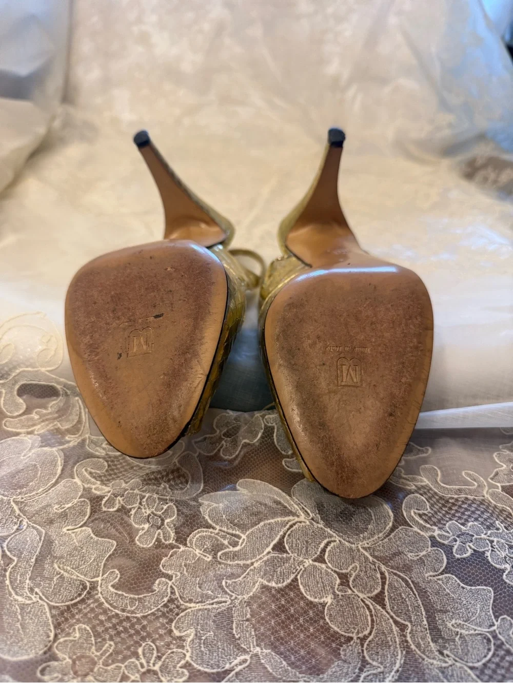 Bruno Magli Metallic Gold Slingback Peep-Toe Vintage Heels